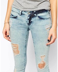 hellblaue Jeans mit Destroyed-Effekten von Only
