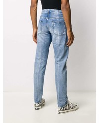 hellblaue Jeans mit Destroyed-Effekten von Diesel