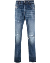 hellblaue Jeans mit Destroyed-Effekten von Diesel