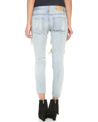 hellblaue Jeans mit Destroyed-Effekten von One Teaspoon