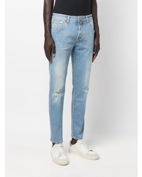 hellblaue Jeans mit Destroyed-Effekten von Jacob Cohen