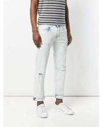 hellblaue Jeans mit Destroyed-Effekten von Pence