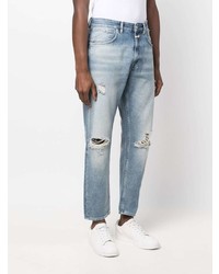 hellblaue Jeans mit Destroyed-Effekten von Closed