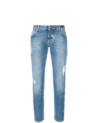 hellblaue Jeans mit Destroyed-Effekten von Gaelle Bonheur