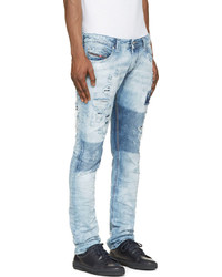 hellblaue Jeans mit Destroyed-Effekten von Diesel