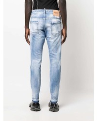 hellblaue Jeans mit Destroyed-Effekten von DSQUARED2