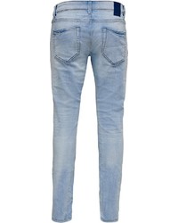 hellblaue Jeans mit Destroyed-Effekten von ONLY & SONS