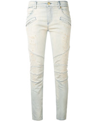 hellblaue Jeans mit Destroyed-Effekten von PIERRE BALMAIN
