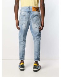 hellblaue Jeans mit Destroyed-Effekten von DSQUARED2