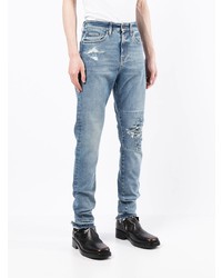 hellblaue Jeans mit Destroyed-Effekten von VAL KRISTOPHE