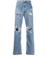 hellblaue Jeans mit Destroyed-Effekten von Readymade