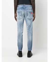 hellblaue Jeans mit Destroyed-Effekten von DSQUARED2