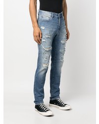 hellblaue Jeans mit Destroyed-Effekten von PT TORINO