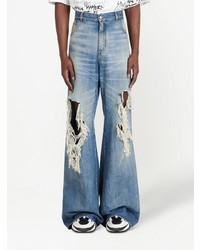 hellblaue Jeans mit Destroyed-Effekten von Balmain