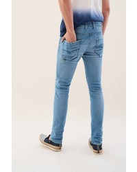 hellblaue Jeans mit Destroyed-Effekten von SALSA