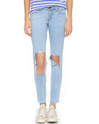 hellblaue Jeans mit Destroyed-Effekten von Siwy