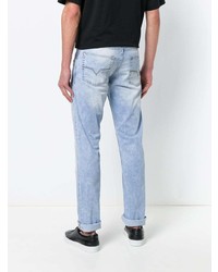 hellblaue Jeans mit Destroyed-Effekten von Versace Jeans