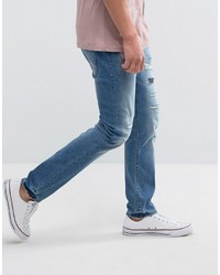 hellblaue Jeans mit Destroyed-Effekten von Esprit