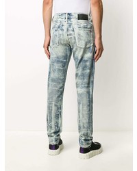 hellblaue Jeans mit Destroyed-Effekten von Diesel