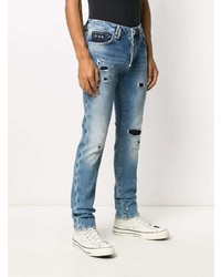 hellblaue Jeans mit Destroyed-Effekten von Philipp Plein