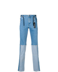 hellblaue Jeans mit Flicken von Icosae