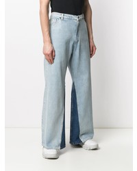 hellblaue Jeans mit Flicken von DUOltd