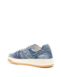 hellblaue Jeans niedrige Sneakers von Hogan