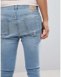 hellblaue Jeans