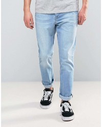 hellblaue Jeans