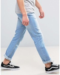 hellblaue Jeans