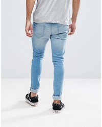 hellblaue Jeans