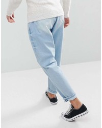 hellblaue Jeans