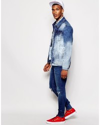 hellblaue Jeansjacke