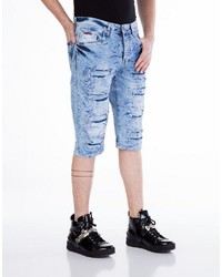 hellblaue Jeansshorts mit Destroyed-Effekten von Cipo & Baxx