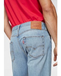 hellblaue Jeansshorts mit Destroyed-Effekten von Levi's