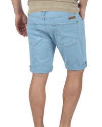 hellblaue Jeansshorts mit Destroyed-Effekten von Redefined Rebel