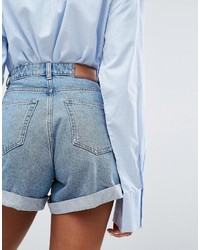 hellblaue Jeansshorts von Monki