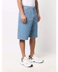 hellblaue Jeansshorts von Moschino