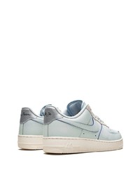 hellblaue Leder niedrige Sneakers von Nike