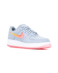 hellblaue Leder niedrige Sneakers von Nike