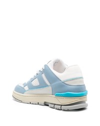 hellblaue Leder niedrige Sneakers von Axel Arigato