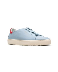 hellblaue Leder niedrige Sneakers von Axel Arigato