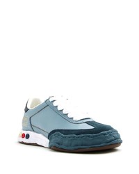 hellblaue Leder niedrige Sneakers von Maison Mihara Yasuhiro