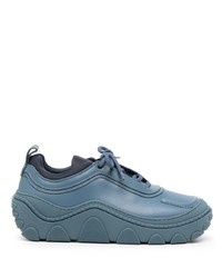 hellblaue Leder niedrige Sneakers von Kiko Kostadinov