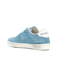 hellblaue Leder niedrige Sneakers von Leather Crown