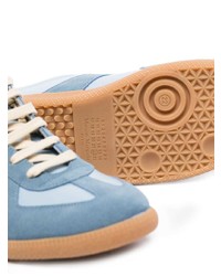 hellblaue Leder niedrige Sneakers von Maison Margiela