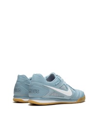 hellblaue Leder niedrige Sneakers von Nike