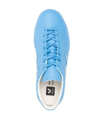 hellblaue Leder niedrige Sneakers von Veja