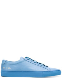 hellblaue Leder Turnschuhe von Common Projects