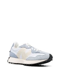 hellblaue niedrige Sneakers von New Balance